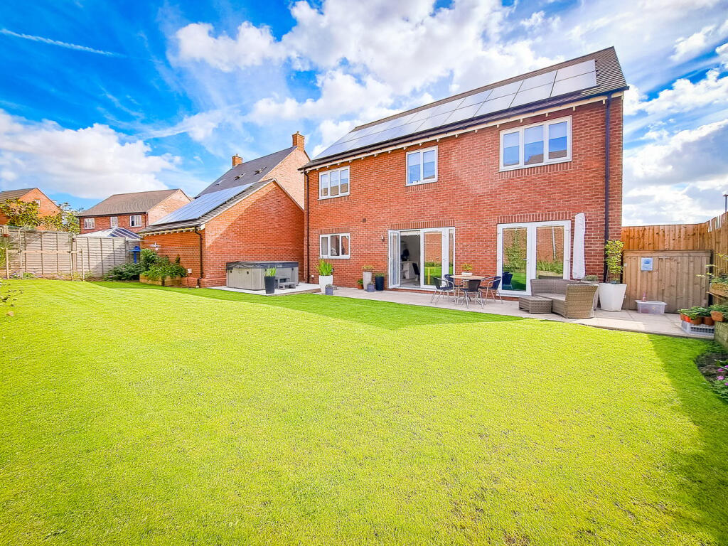 Additional image 6 of Yarrow Close, Tamworth, B79
