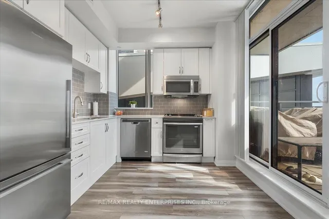 Additional image 5 of 75 Eglinton Ave Unit 502