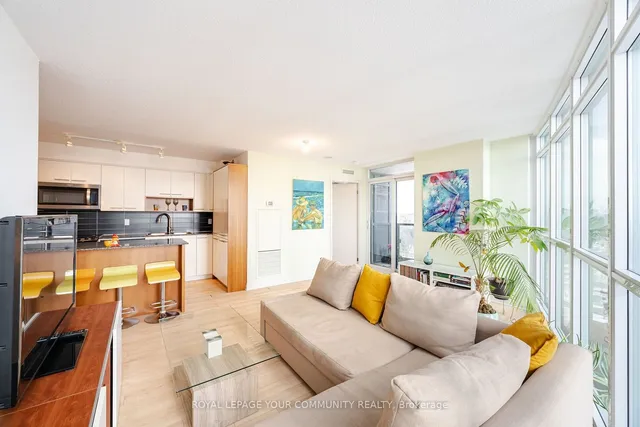 Additional image 2 of 5 Valhalla Inn Rd Unit 1204