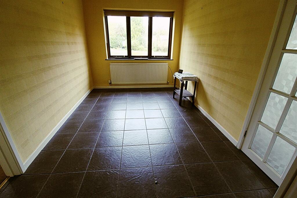 Additional image 20 of Blandford Avenue, Castle Bromwich