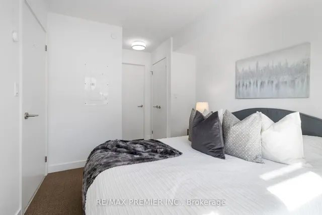 Additional image 30 of 120 Varna Dr Unit 303