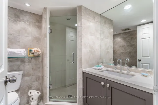 Additional image 15 of 2210 Lakeshore Rd Unit 304