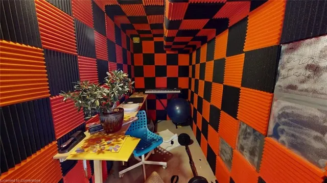 Additional image 38 of 2010 Keller Crt