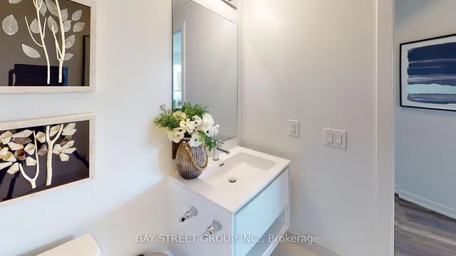 Additional image 18 of 159 Wellesley St Unit 1908