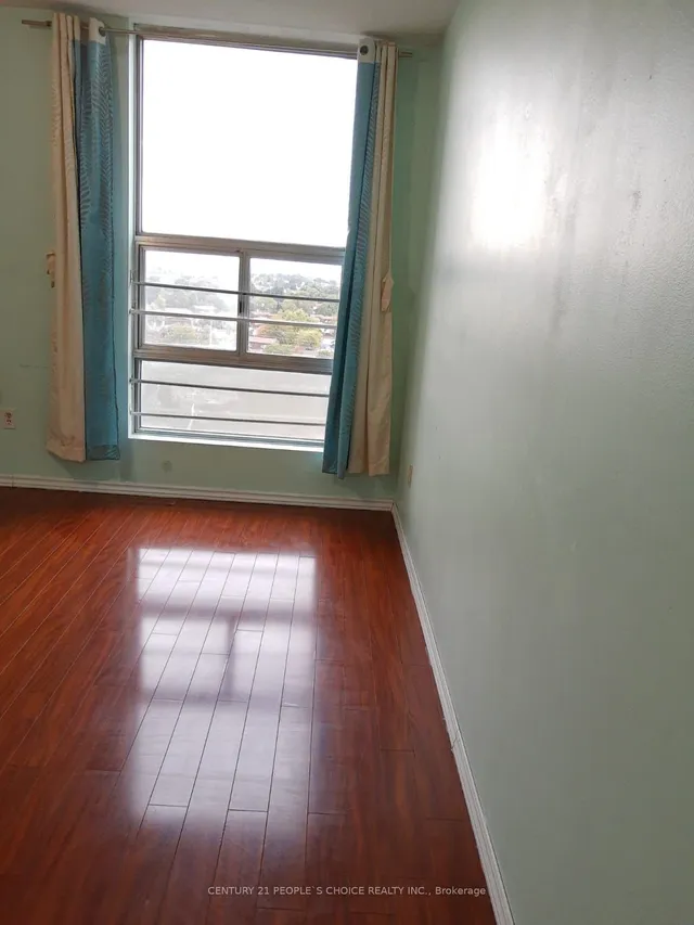 Additional image 18 of 15 Kensington Rd Unit 1405