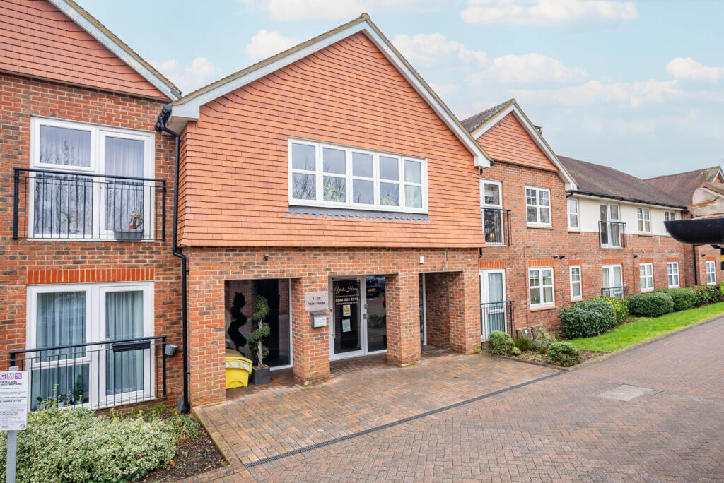 Additional image 10 of Wordsworth Close, Kings Park, St. Albans, Hertfordshire, AL3