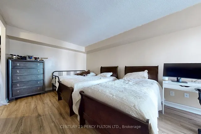 Additional image 20 of 3233 Eglinton Ave Unit 701