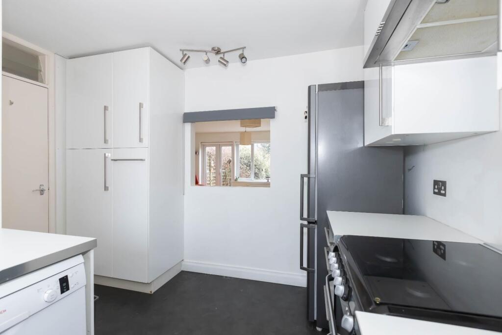 Additional image 18 of Kings Crescent, Shoreham-By-Sea