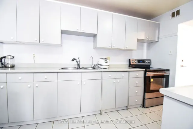 Additional image 19 of 362 THE EAST MALL Unit 1801