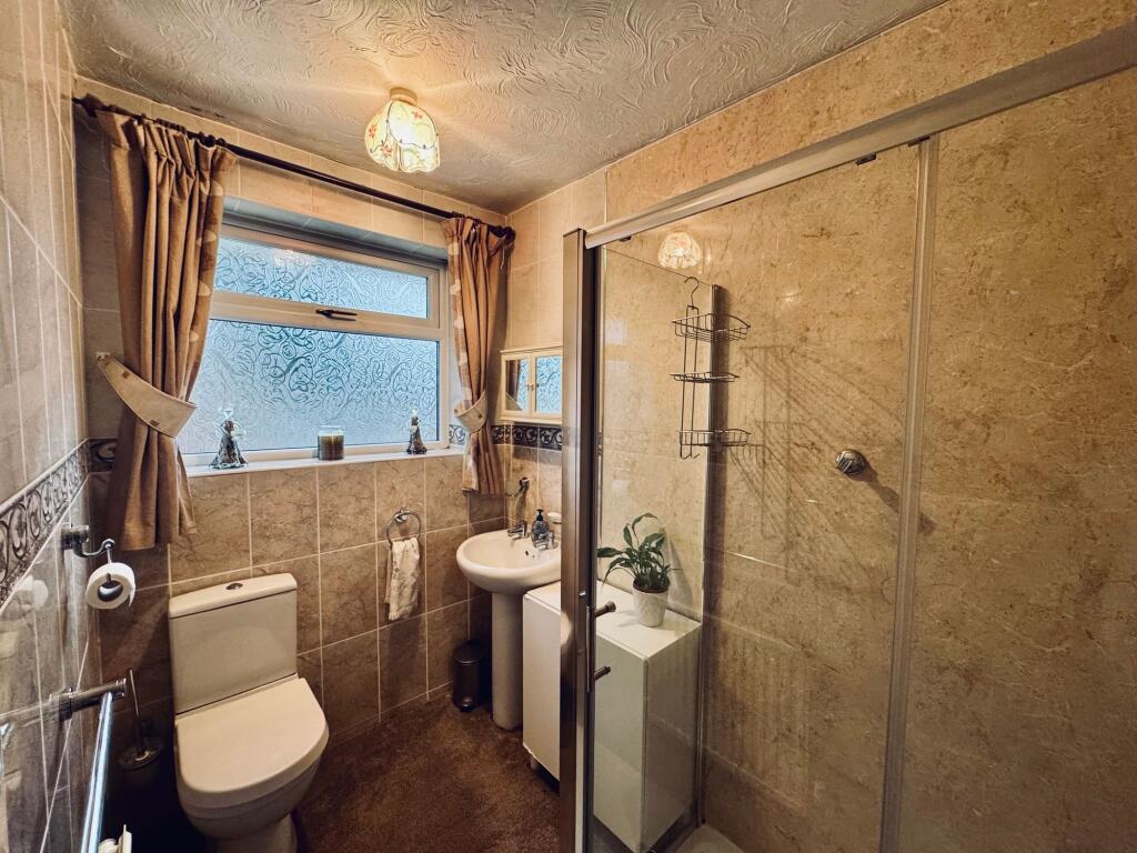 Additional image 25 of 18 Mountbatten Close, Unsworth, Bury BL9