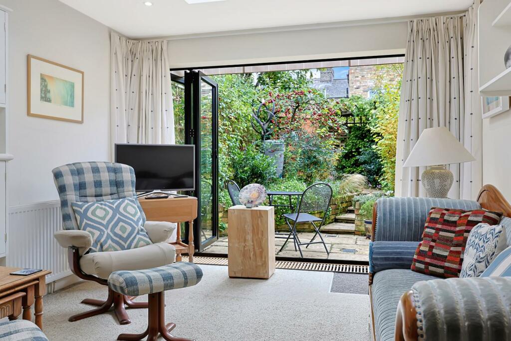 Additional image 4 of Earl Street, Cambridge