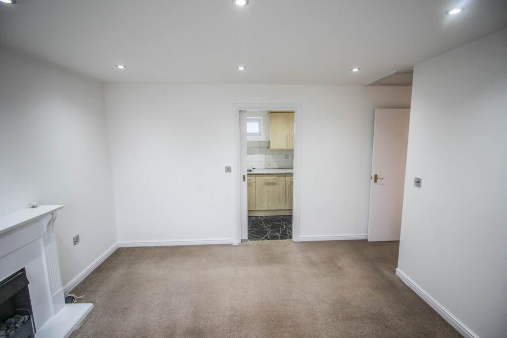 Additional image 2 of Weston Village-Detached Coach House