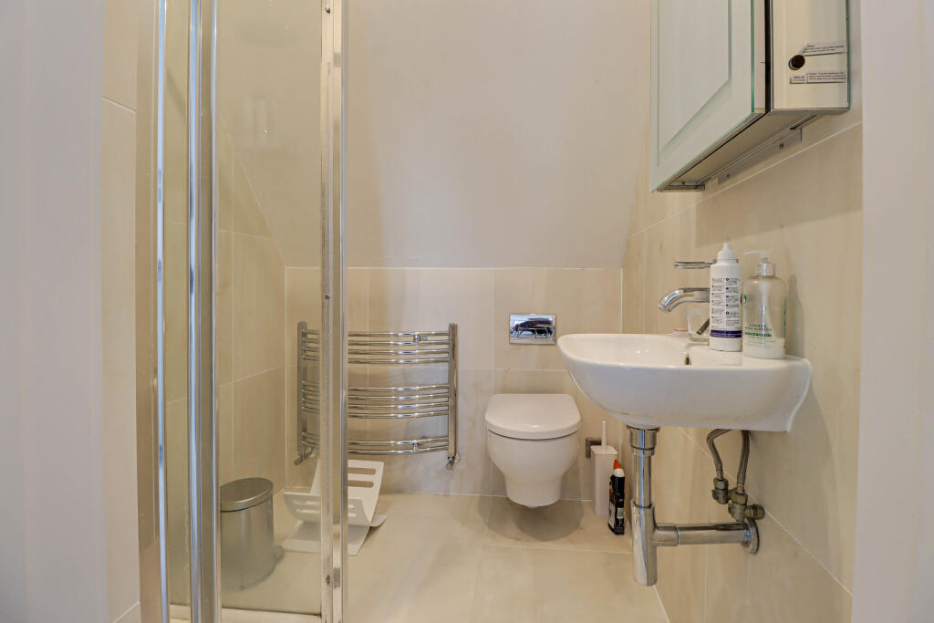 Additional image 19 of Gordons Walk, Harpenden, Hertfordshire, AL5