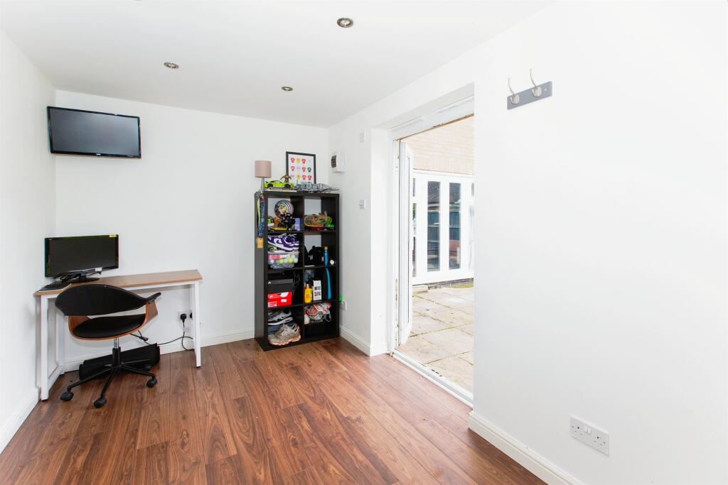 Additional image 16 of North Lodge Drive, Papworth Everard, Cambridge