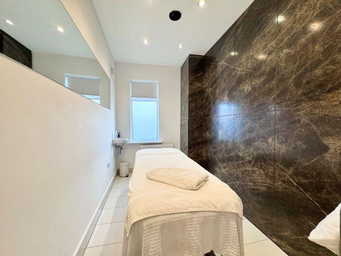 Additional image 15 of The Conservatory, 659 Chorley Old Road, Heaton, Bolton, BL1 6BJ