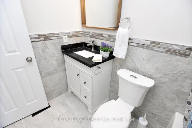 Additional image 23 of 7258 Frontier Rdge