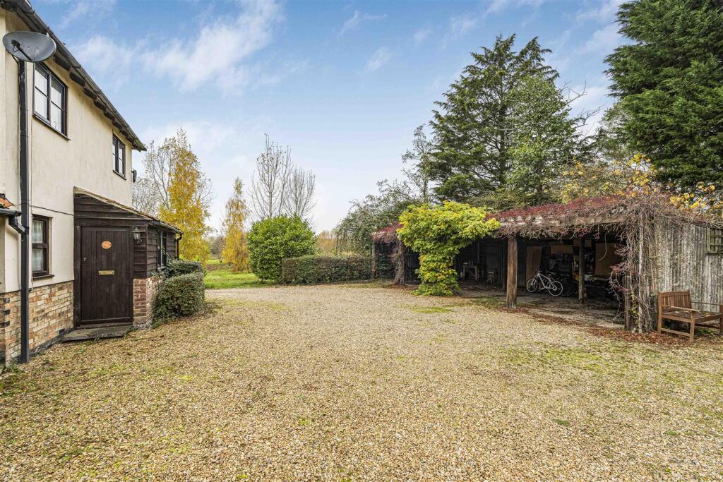 Additional image 36 of The Avenue, Madingley