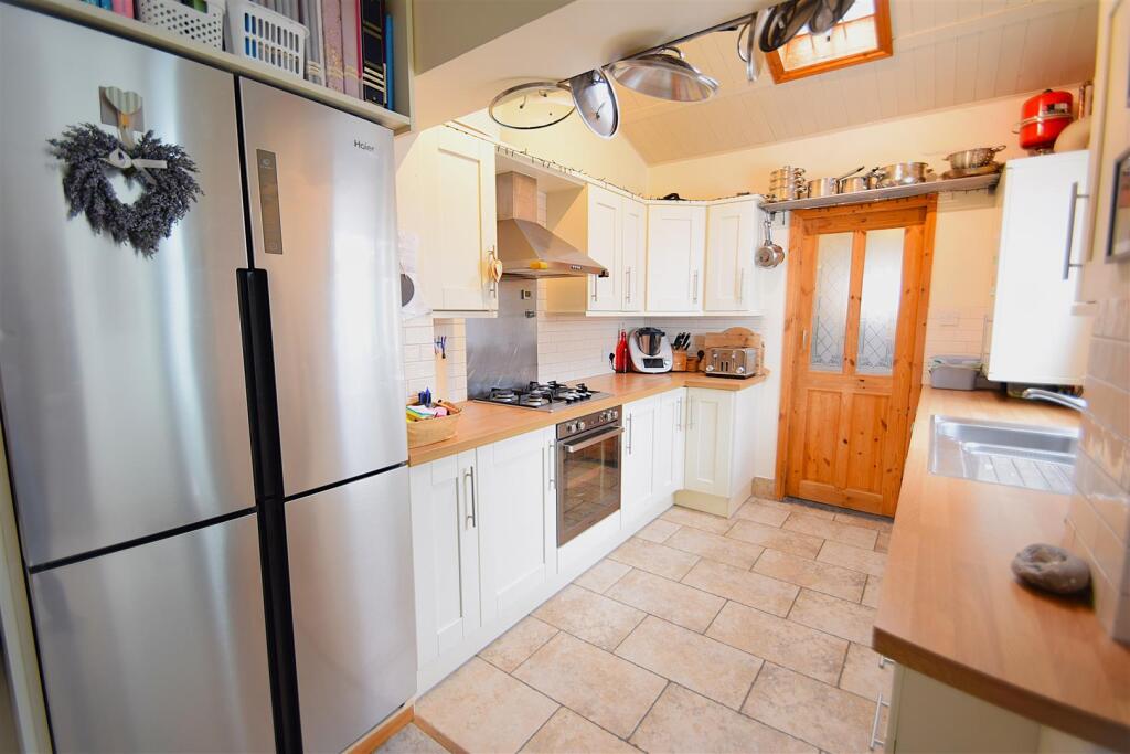 Additional image 8 of Old Barrow Hill, Shirehampton