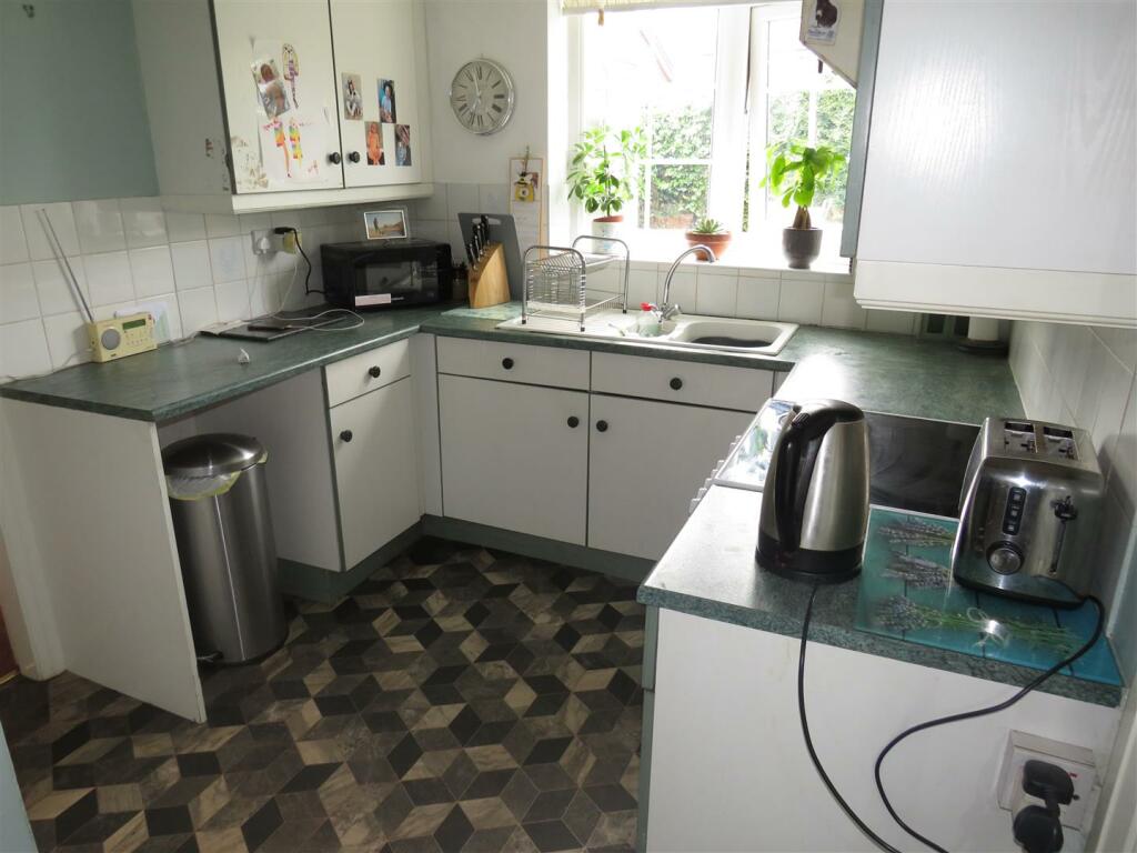 Additional image 4 of Milesbush Avenue, Castle Bromwich, Birmingham