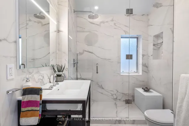 Additional image 36 of 1 Hawthorn Ave