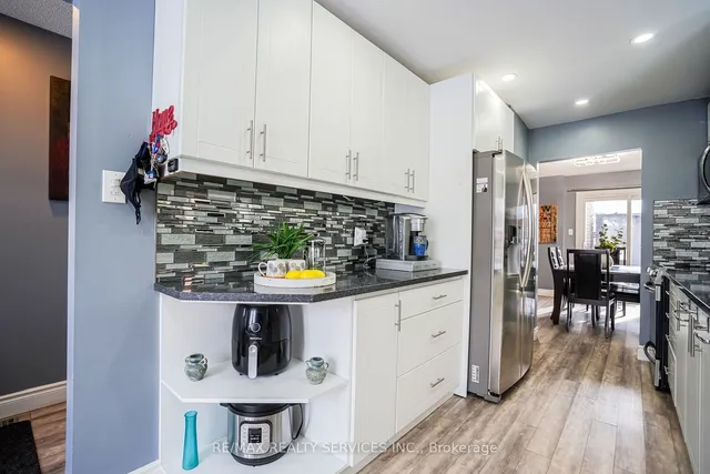 Additional image 5 of 54 Ferri Cres
