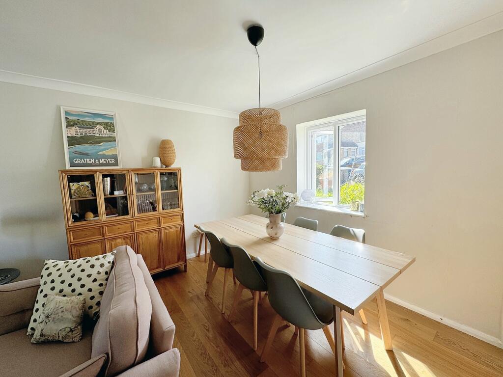 Additional image 9 of Laburnum Way, Bromley, BR2