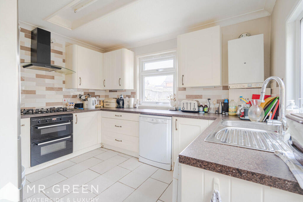 Additional image 6 of Gladstone Road, Bournemouth, Dorset, BH7 6HD