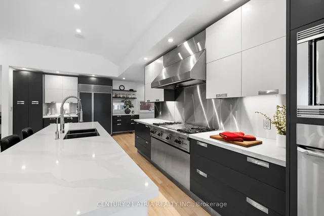 Additional image 9 of 81 Sir Williams Lane