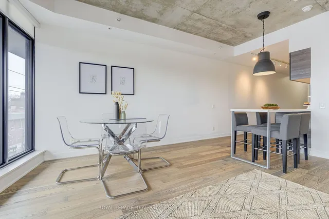 Additional image 14 of 1239 Dundas St St Unit 404