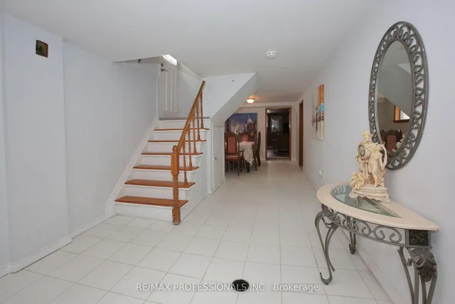 Additional image 17 of 96 Nordin Ave