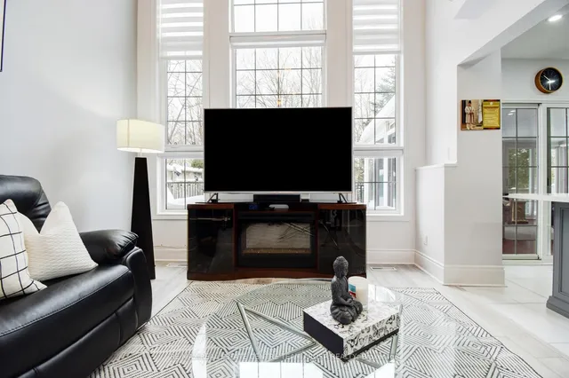 Additional image 11 of 65 Summer Valley Dr