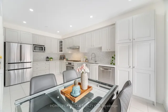 Additional image 15 of 90 Folgate Cres