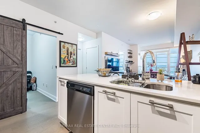 Additional image 11 of 2480 Prince Michael Dr Unit 414