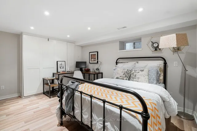 Additional image 19 of 9 Sword St