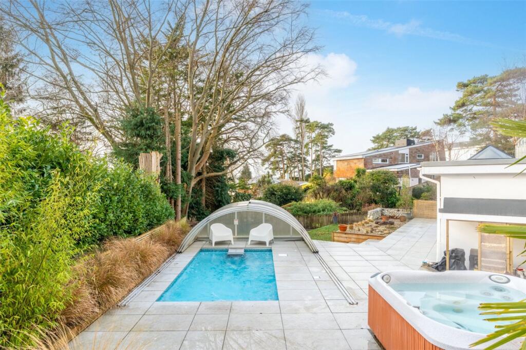 Additional image 22 of Stroud Close, Colehill, Wimborne, Dorset, BH21