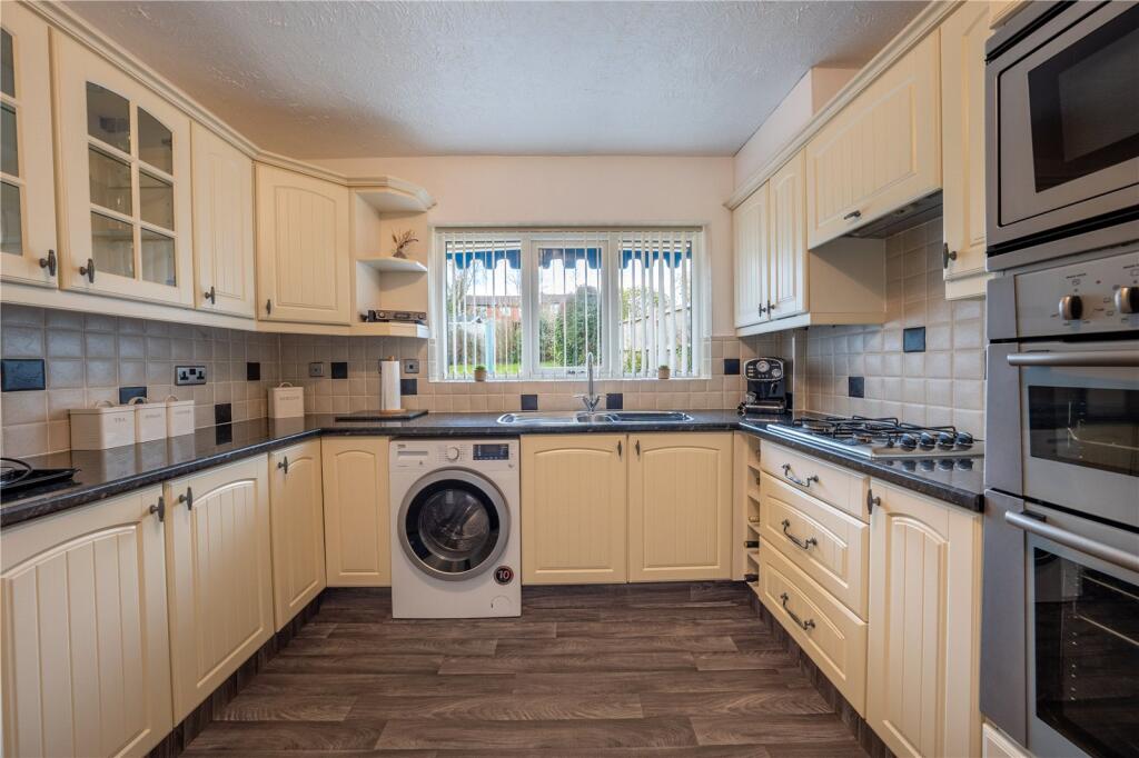 Additional image 7 of Broadlee, Wilnecote, Tamworth, Staffordshire, B77