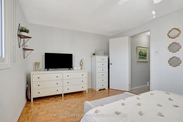 Additional image 23 of 280 Thaler Ave Unit 33