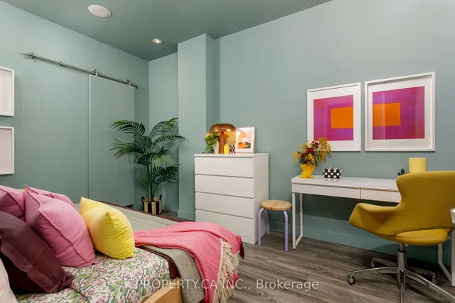 Additional image 16 of 8 Humbert St