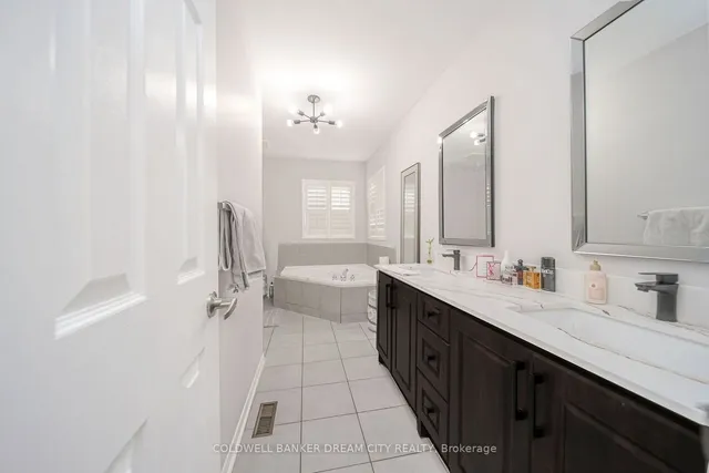 Additional image 21 of 60 Capistro St