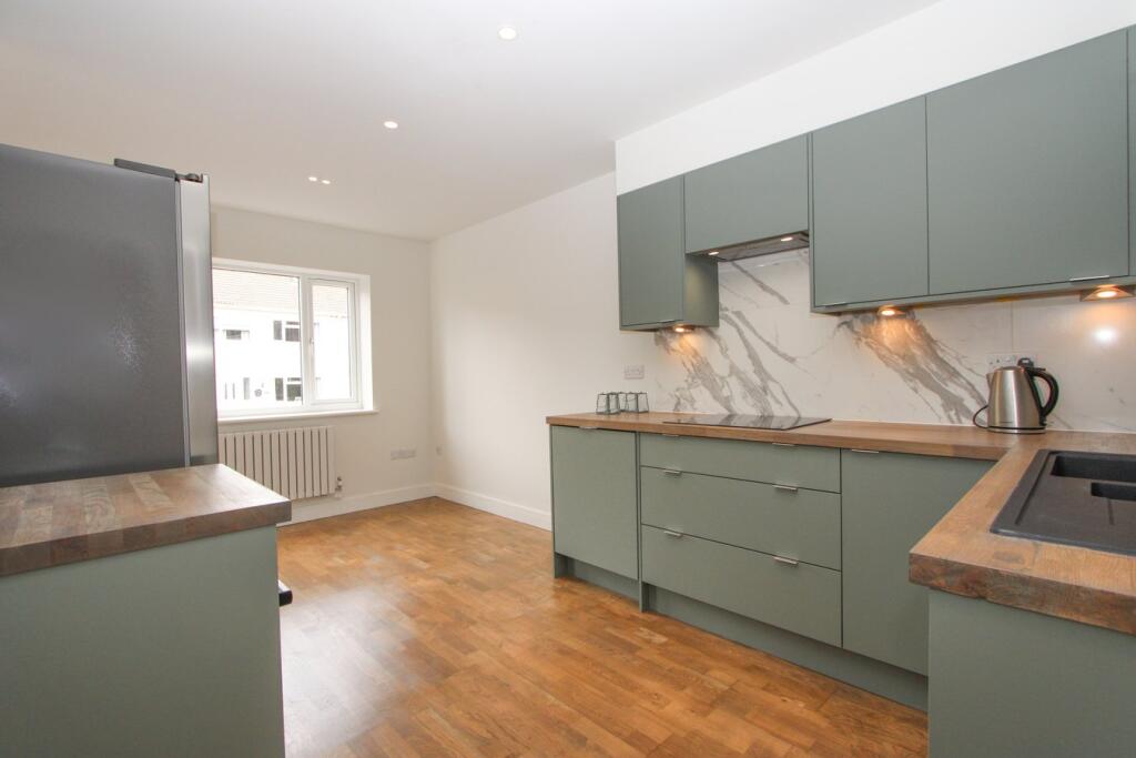 Additional image 2 of Highworth Crescent, Yate, BS37