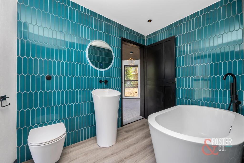 Additional image 11 of Woodland Drive, Hove