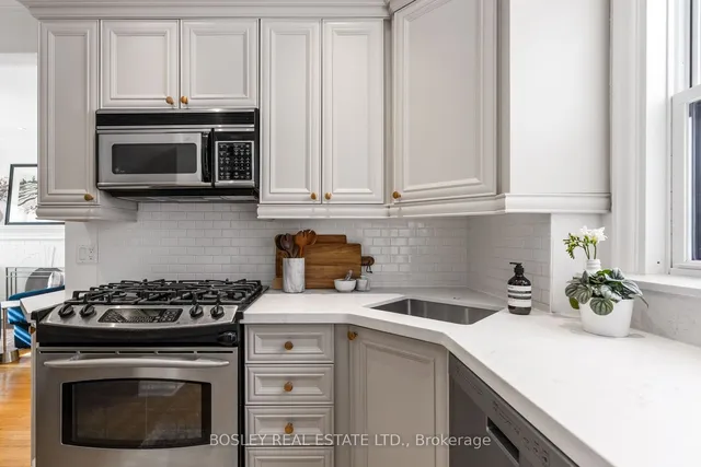 Additional image 9 of 224 Roselawn Ave