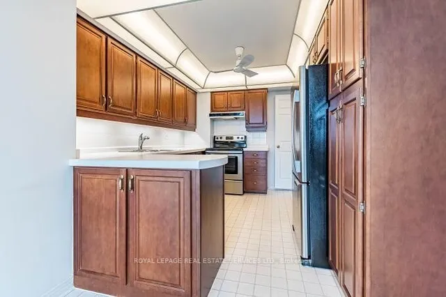 Additional image 20 of 1 Aberfoyle Cres Unit 511