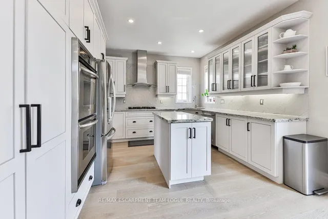 Additional image 13 of 2557 ARMOUR Cres