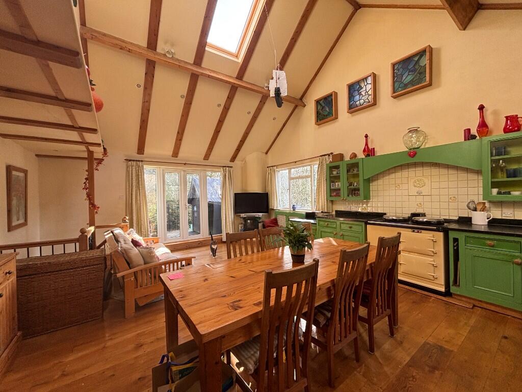 Additional image 22 of BH18 CHARBOROUGH ROAD, Broadstone