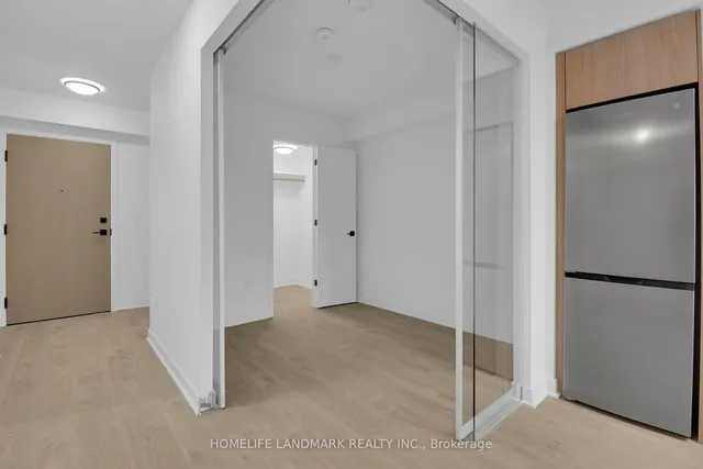 Additional image 13 of 36 Zorra St Unit 522