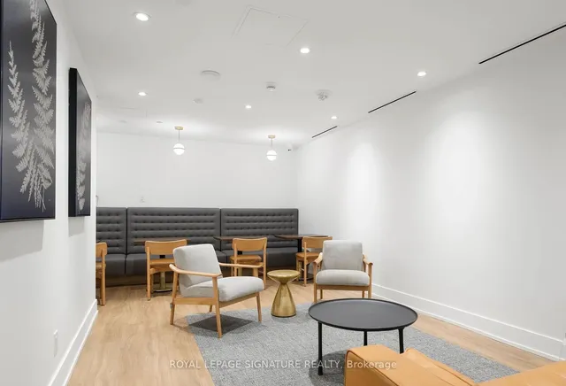 Additional image 19 of 3100 Keele St Unit 1003