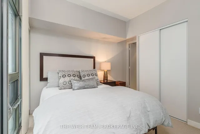 Additional image 15 of 33 Charles St Unit 1411