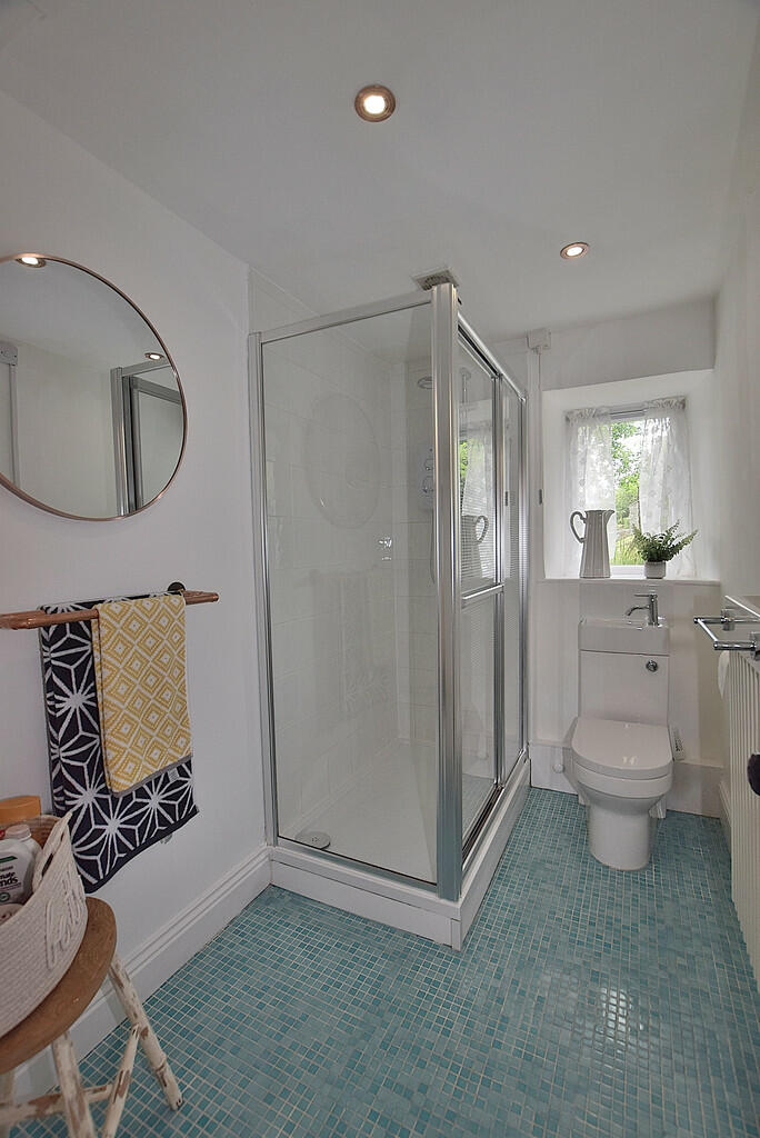 Additional image 19 of Low Row