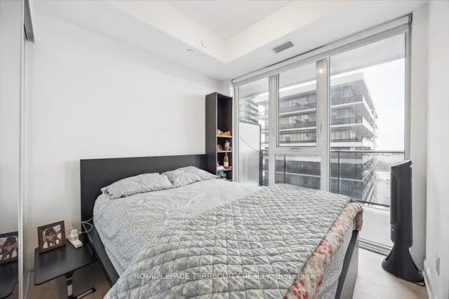 Additional image 12 of 70 Annie Craig Dr Unit 1407